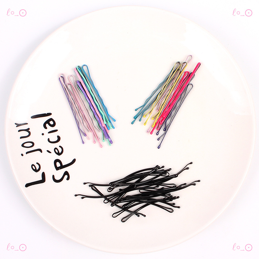 2-yuan store's new Korean version children's matte black color hair clip box with a one-line clip cartoon girl hair accessory Application Scenario