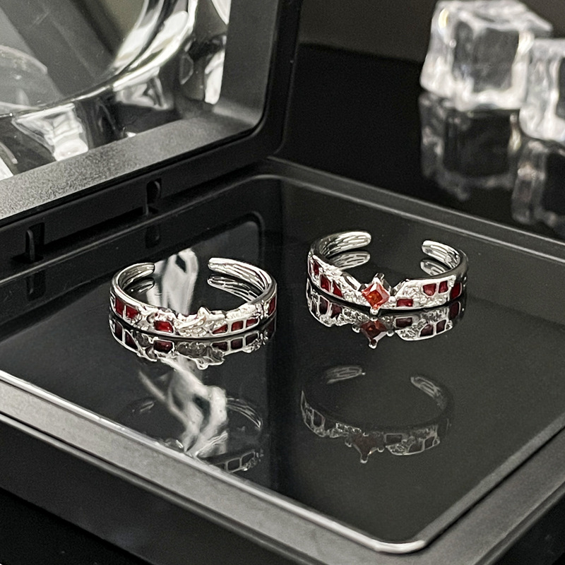 The niche design of the Maillard irregular texture personalized couple ring exudes a sense of high-end sophistication, is sweet and cool, and has adjustable rings Specification drawing