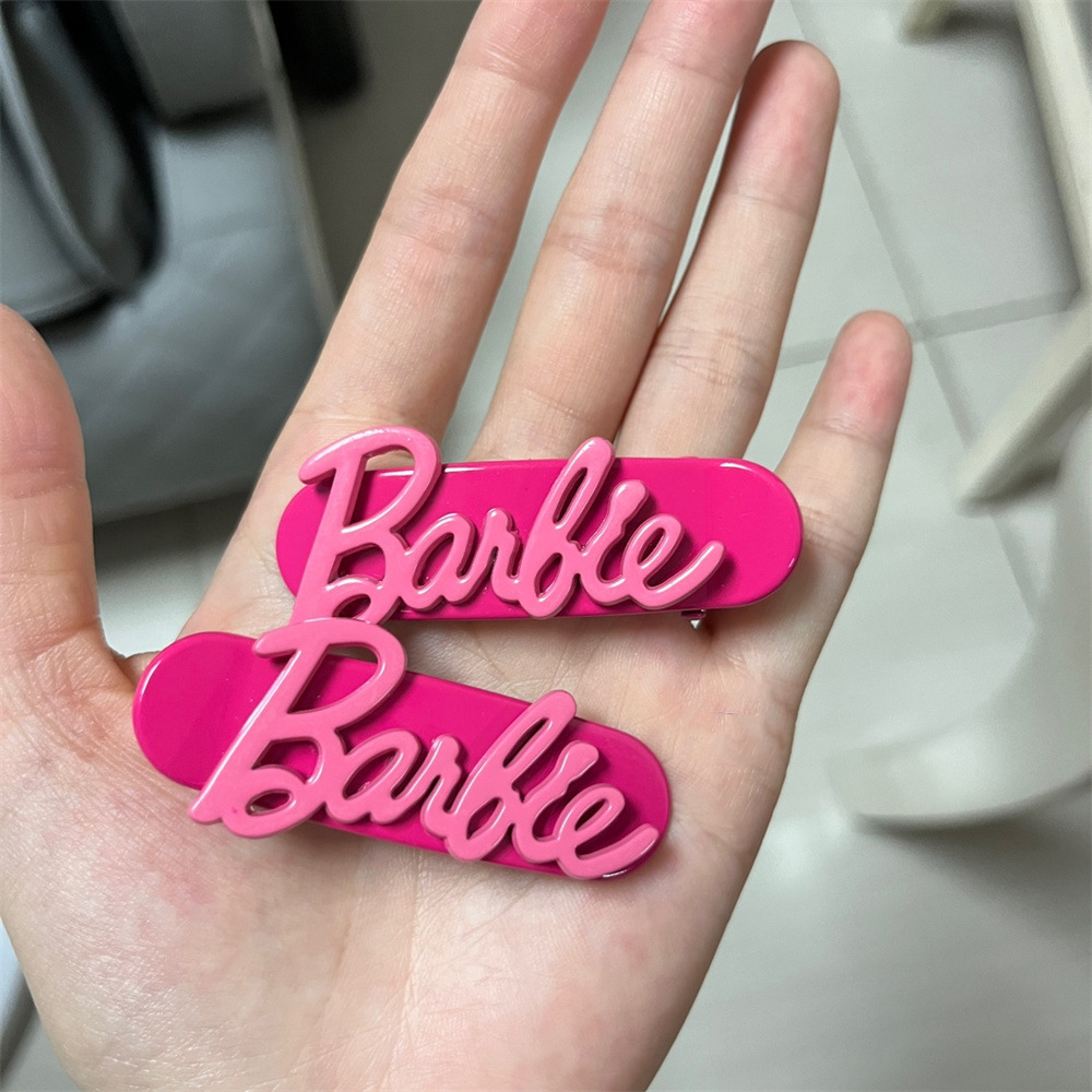 Sweet and cool style rose pink Barbie hair clips, high-end female letter hair clips, bangs clips, ins duckbeak clips, side clips, hair accessories Specification drawing