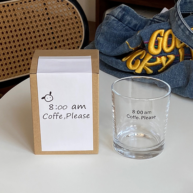 Busy making my own breakfast at 8 o 'clock, I have coffee with English letters, a coffee glass cup, a large-capacity water cup and an American milk cup Item Picture