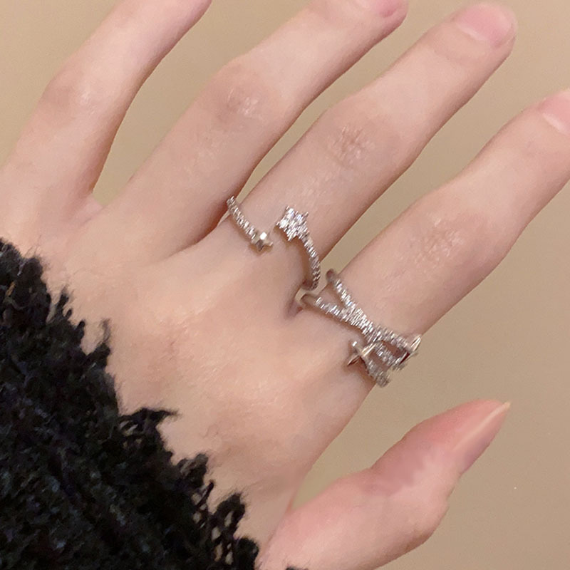 A micro-inlaid zircon star-opening ring for women's Instagram, with a cold and niche design, exudes a sense of light luxury and high-end individuality Specification drawing