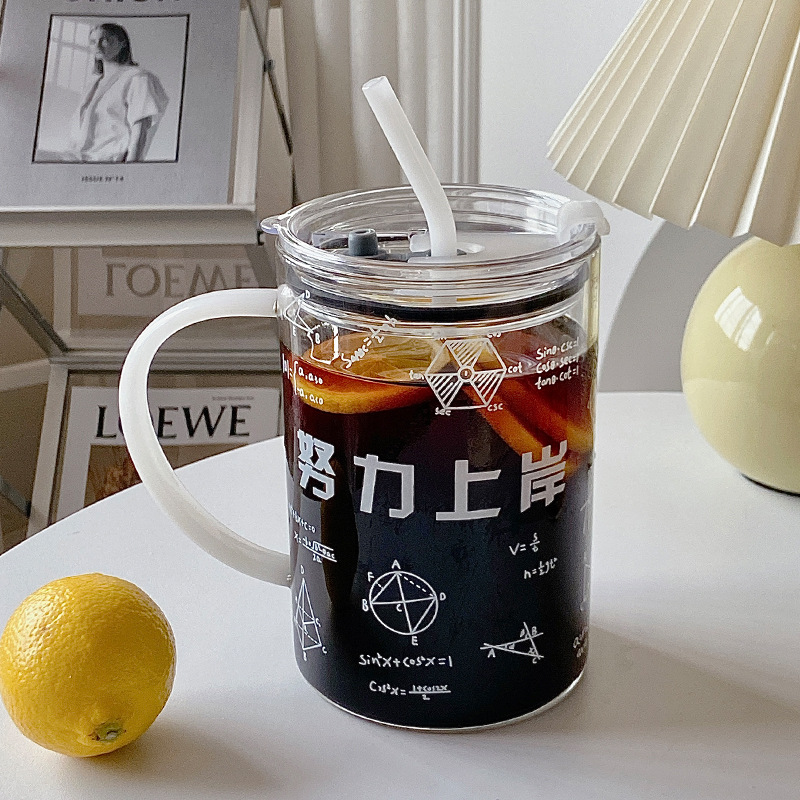 Bolimei Creative 1000ml large-capacity glass water cup with lid and straw printed ins style simple water cup Application Scenario