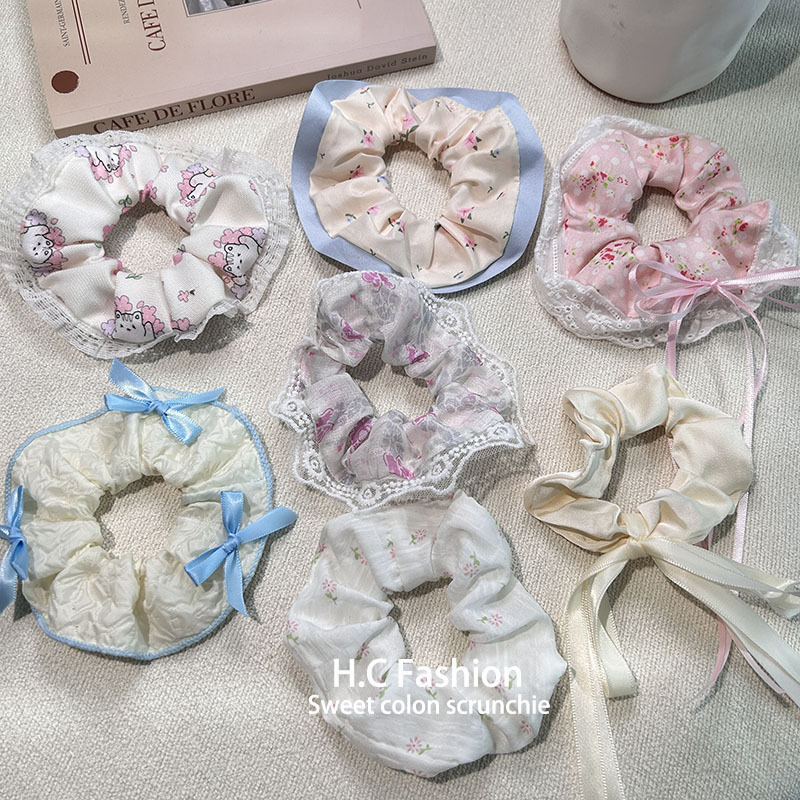 Korean-style fabric blue border floral large intestine hair band, forest-style hair accessory, sweet and cute bun hairstyle for women, new hair accessory details Picture