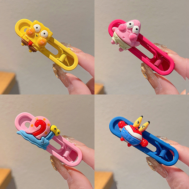 The side clips of the Douyin hairpin are cute and girlish. The side bangs clips of the SpongeBob hairpin are cartoon and anime duckbill clips details Picture
