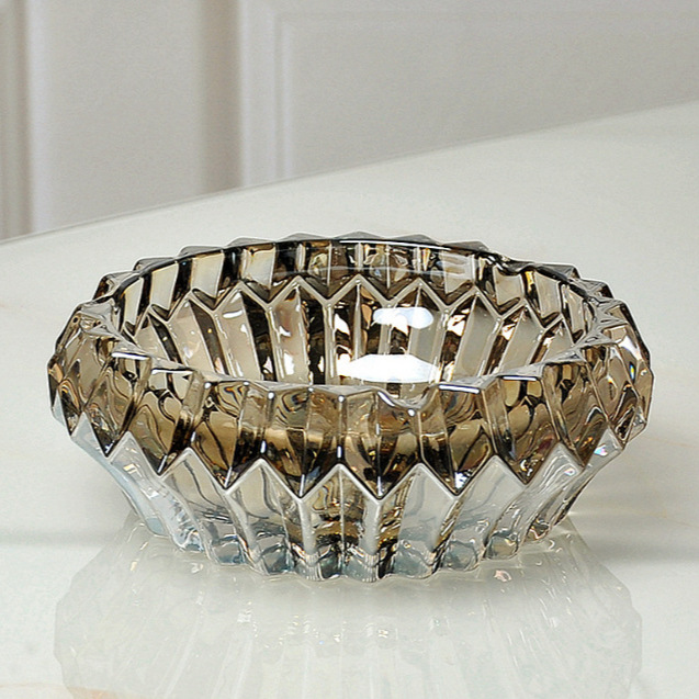European-style crystal glass gear large round ashtray for home living room coffee table, light luxury ashtray, Nordic ins style details Picture