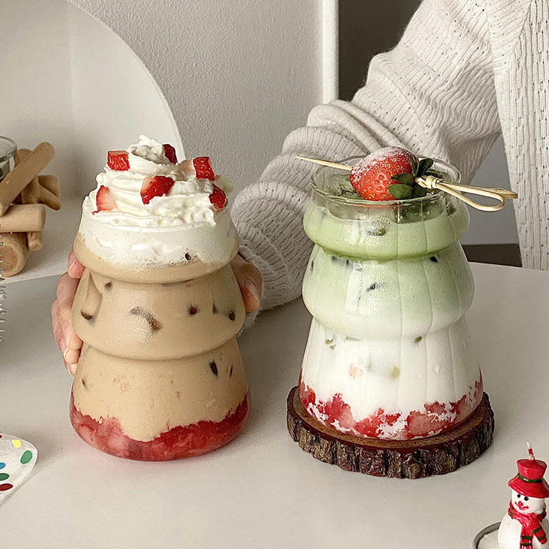 Niche retro latte coffee cup, vertical Christmas tree-shaped glass cup, heat-resistant juice cold drink single-layer cup details Picture
