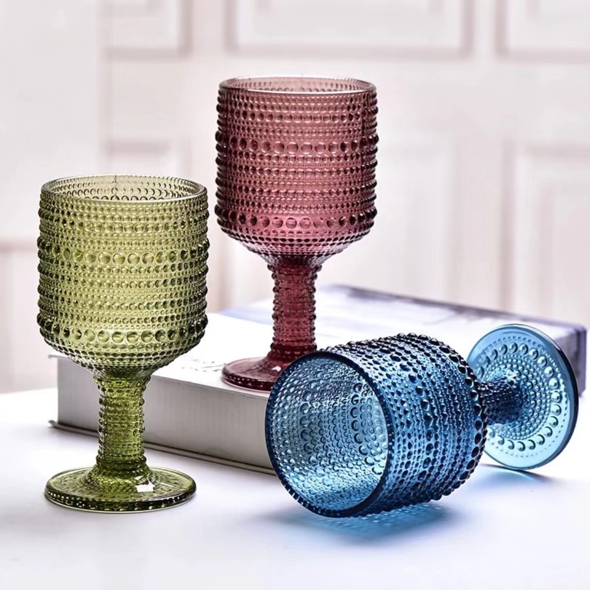 Colorful beaded glass cups, drinking cups, hotel mouthwash cups, retro embossed washbasin cups, juice cups, factory direct sales full figure