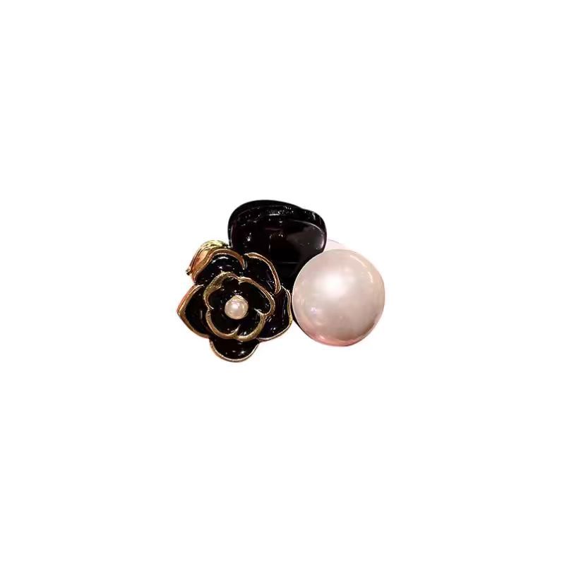 Camellia hair clips, Korean spring and summer flower bangs clips, pearl grab clips, small princess hair clips, ins side clips Item Picture