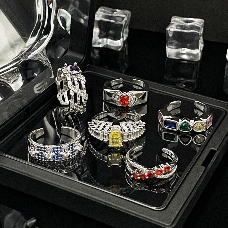 European and American light luxury colored gemstones, with a sense of high-end, individuality and versatility, open ring, fashionable, sweet and cool for women, ins cold style ring accessories Application Scenario