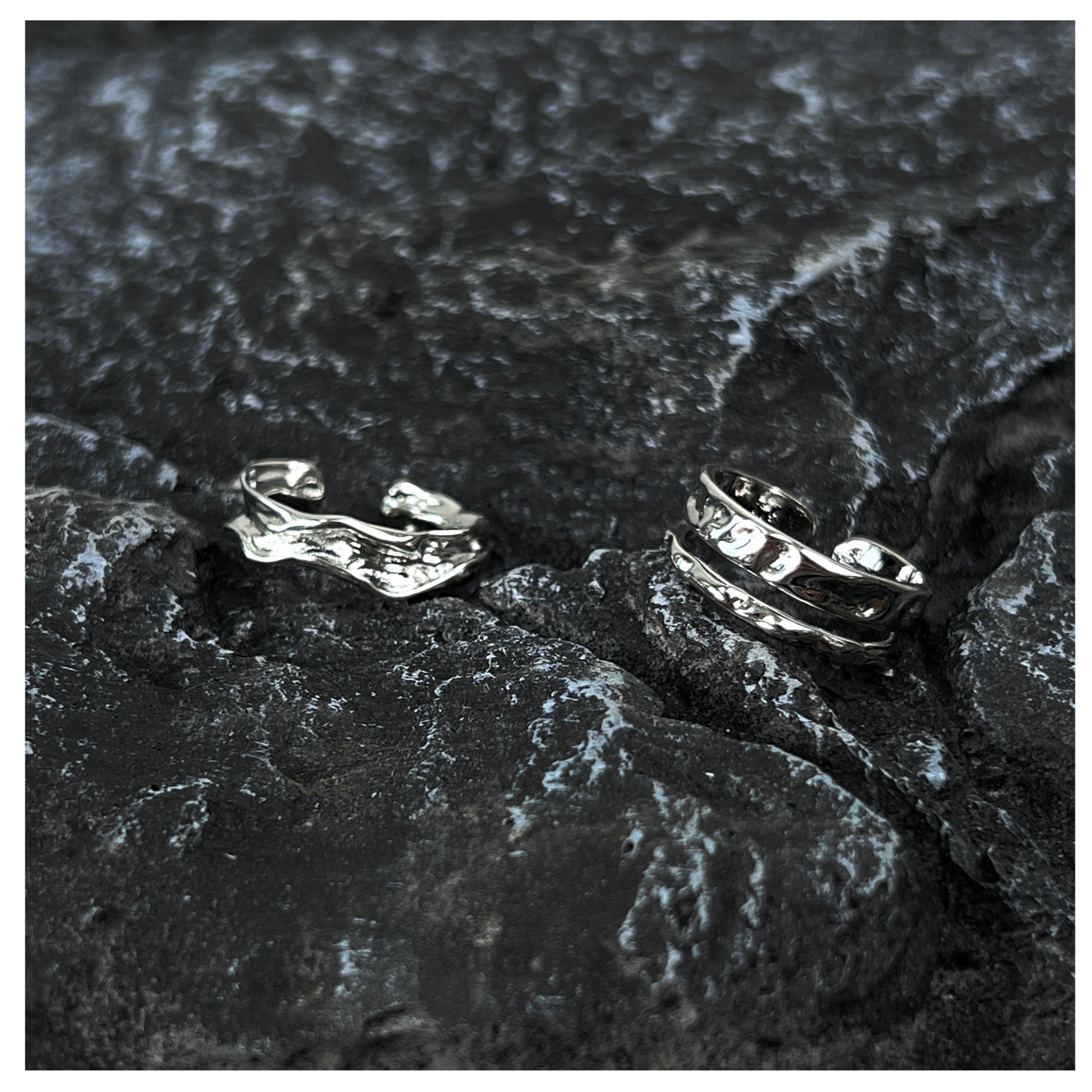 Irregular pleated texture open ring for women on Instagram, cold style, niche design, simple and individual, adjustable ring details Picture