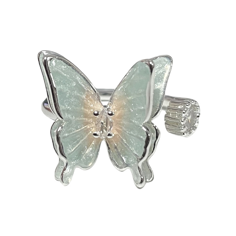 This sweet and ethereal gradient three-dimensional butterfly opening ring is a niche design for women, exuding a sense of light luxury and high-end elegance. It's a trendy index finger ring Item Picture