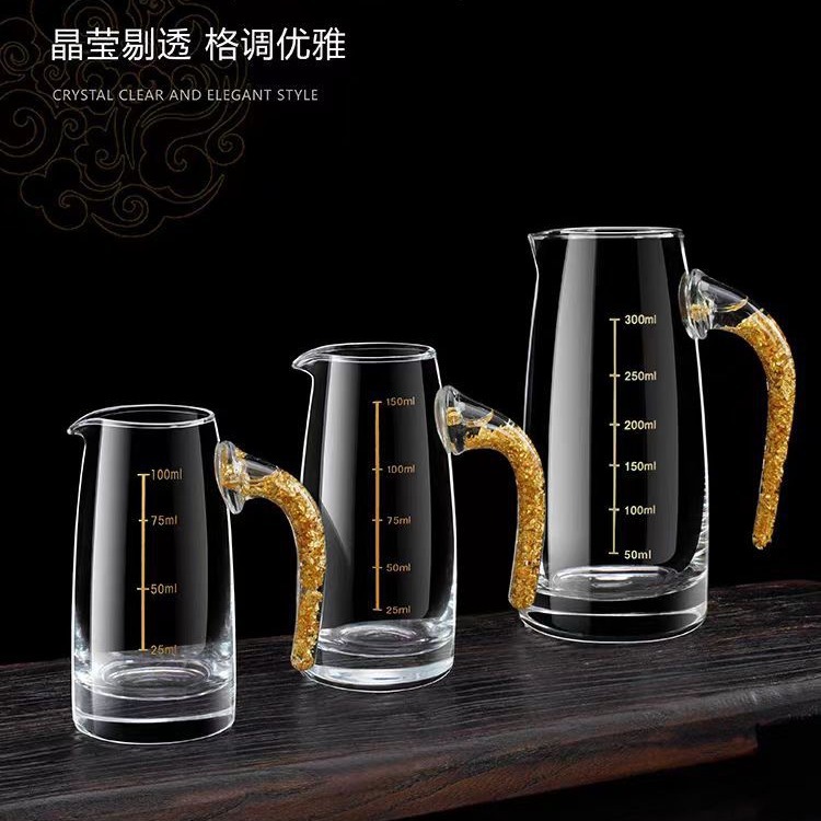 Glass wine dispenser with wine spoon, household small pot, red wine and spirits decanter, fair pot with graduated cup Specification drawing
