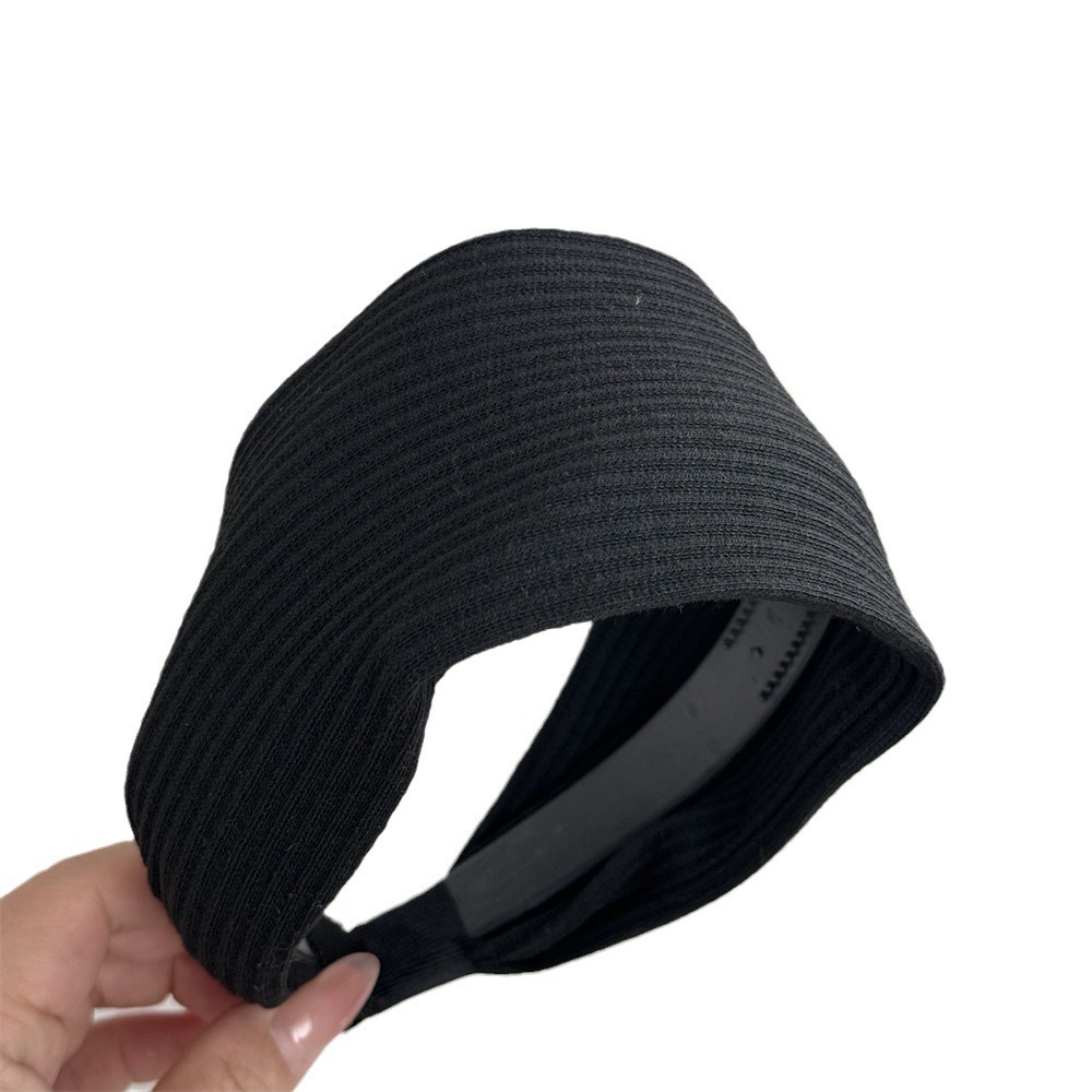 Widened retro solid-color fabric high-end texture hairband, sporty wide-edge headband, feminine charm, trendy infrared headwear Item Picture