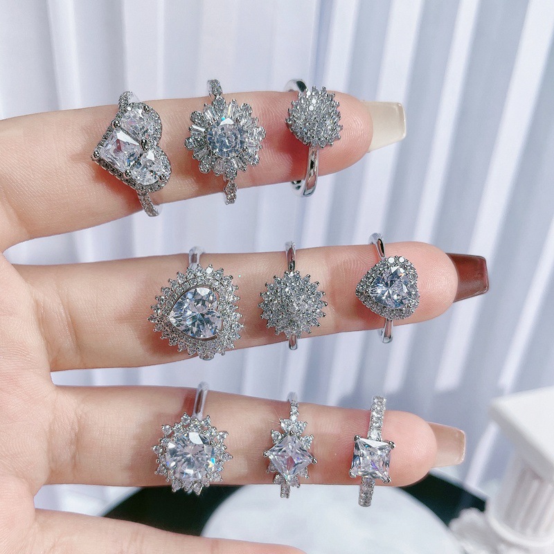 A French light luxury and high-end heart-shaped diamond zirconia open ring for women on Instagram, with a cool style and versatile style Application Scenario