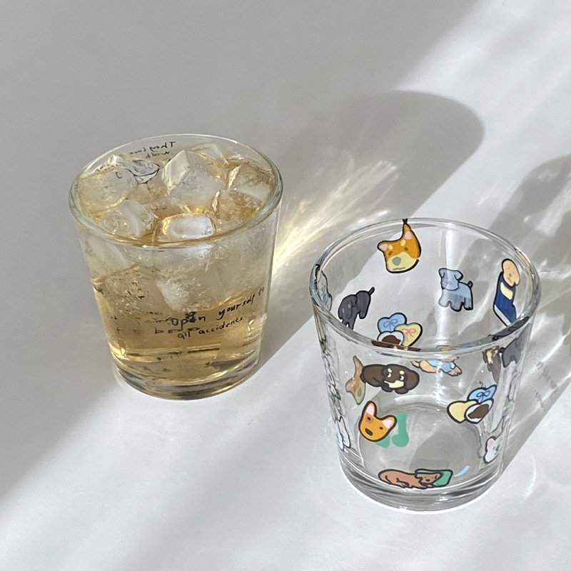 Cartoon puppy set, glass cup, cartoon cute hook water cup, small wine cup, juice couple cup gift set Application Scenario