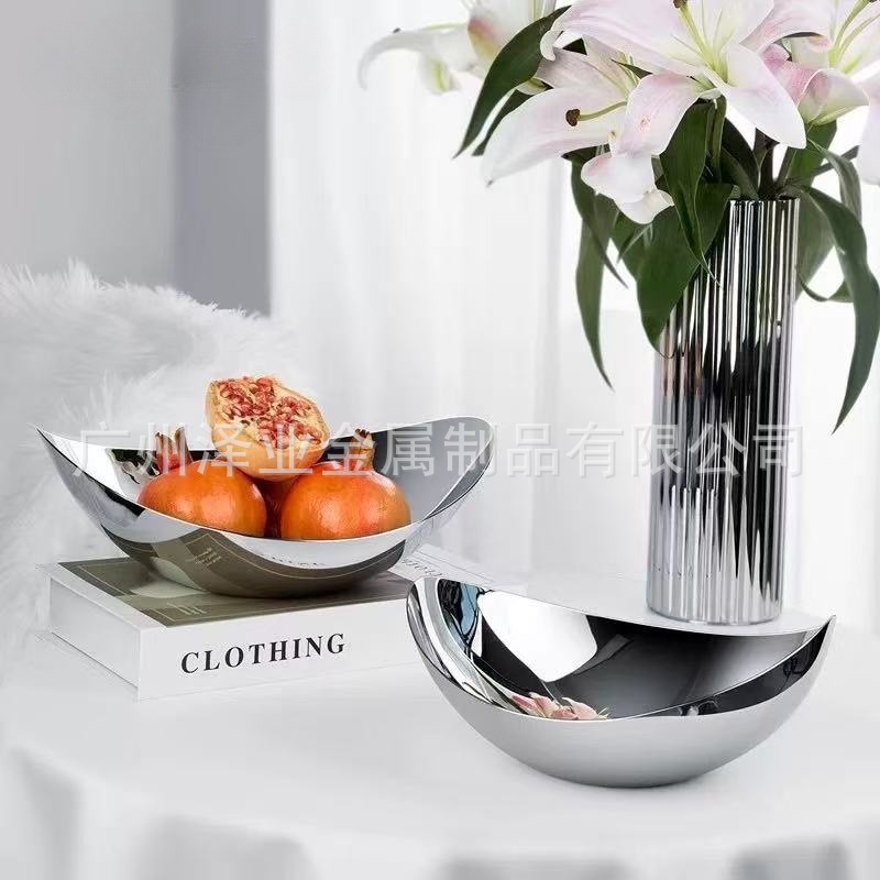 Cross-border foreign trade European-style 304 stainless steel fruit plate, salad snack bowl, creative wave modern simple dried fruit dish Application Scenario