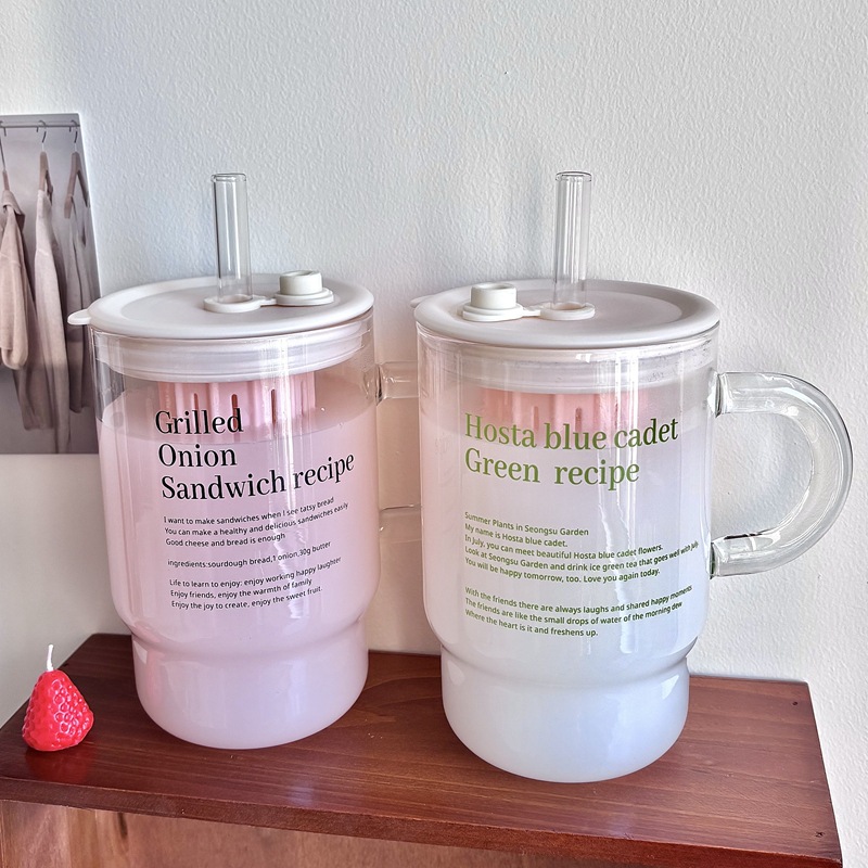 High appearance level straw glass water cup with lid, household with straw letter straw cup, high borosilicate heat-resistant cup for students full figure