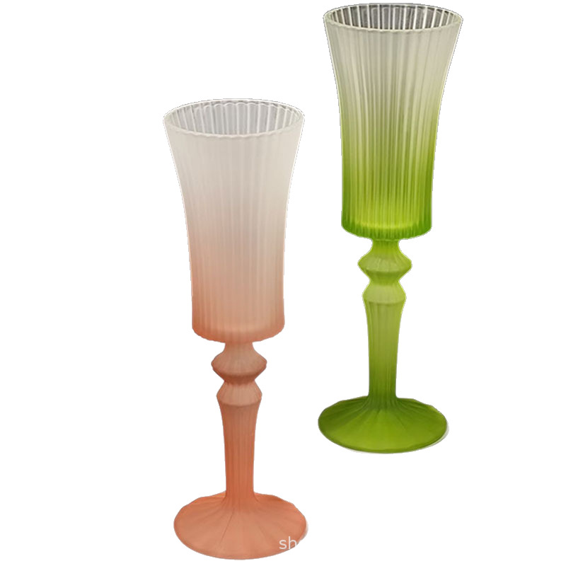 Vertical striped wine glasses, glass cups, tall glasses, frosted gradient color slightly tipsy champagne glasses, high appearance level red wine glasses Item Picture