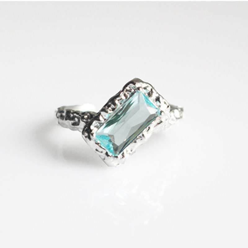A niche design with a tin foil texture, square diamond blue zircon open ring, a women's light luxury, ins style, high-end and versatile ring full figure