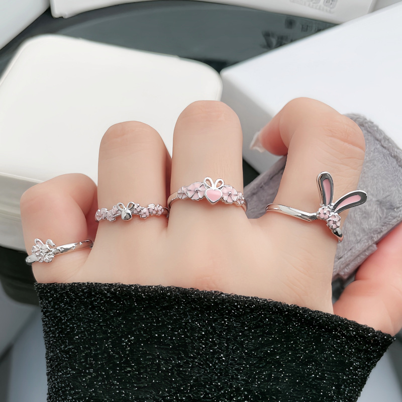 Korean-style simple and fashionable student cute little rabbit open ring, sweet and cool pink niche design ring for women full figure