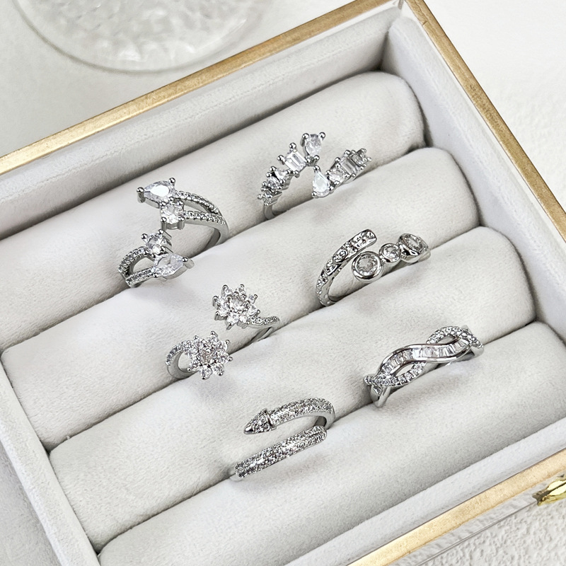 Korean-style light luxury full diamond wrapped ins cold style open ring, women's design versatile, layering fashionable design ring full figure