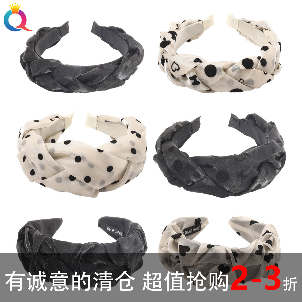 Wholesale of Qiyue Cross-border bright silk hair bands, flower pleated hair bundles, twisted hair bands, face washing and hair pressing, high head and top hair accessories full figure