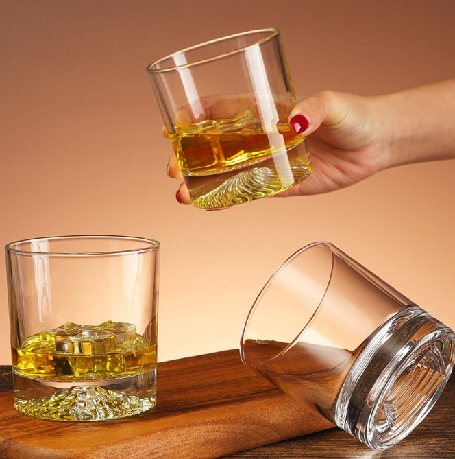 Japanese-style thickened screw-bottom crystal glass, whisky glass and ice hockey glass, retro and creative Western-style wine glass full figure
