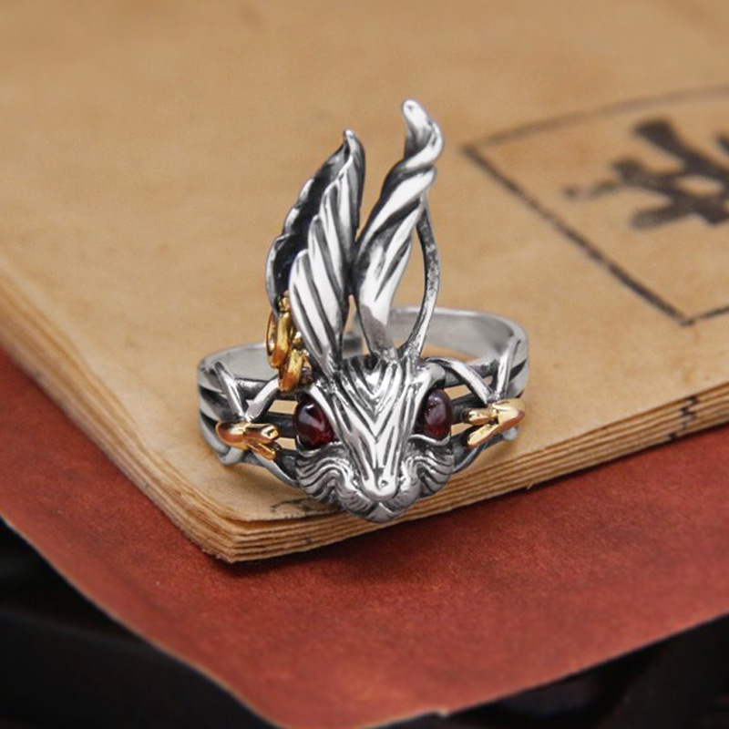 A best-selling retro zodiac year rabbit open ring for women on Instagram, with a cool and fashionable style. It's a niche and versatile personalized ring full figure