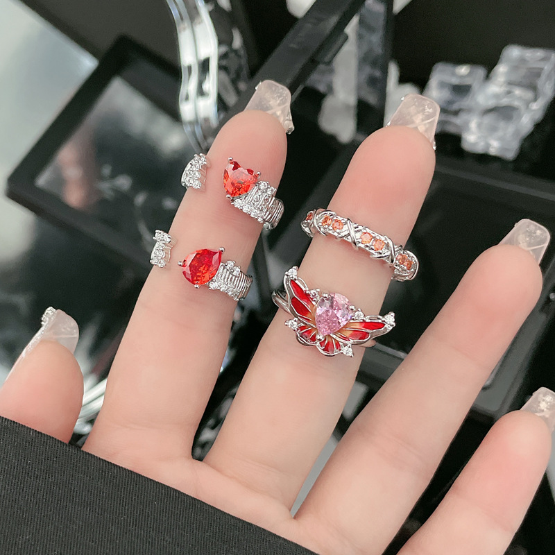 New Chinese-style red diamond open ring for women, sweet and cool style, ins cold style butterfly drip glaze style ring trend Application Scenario
