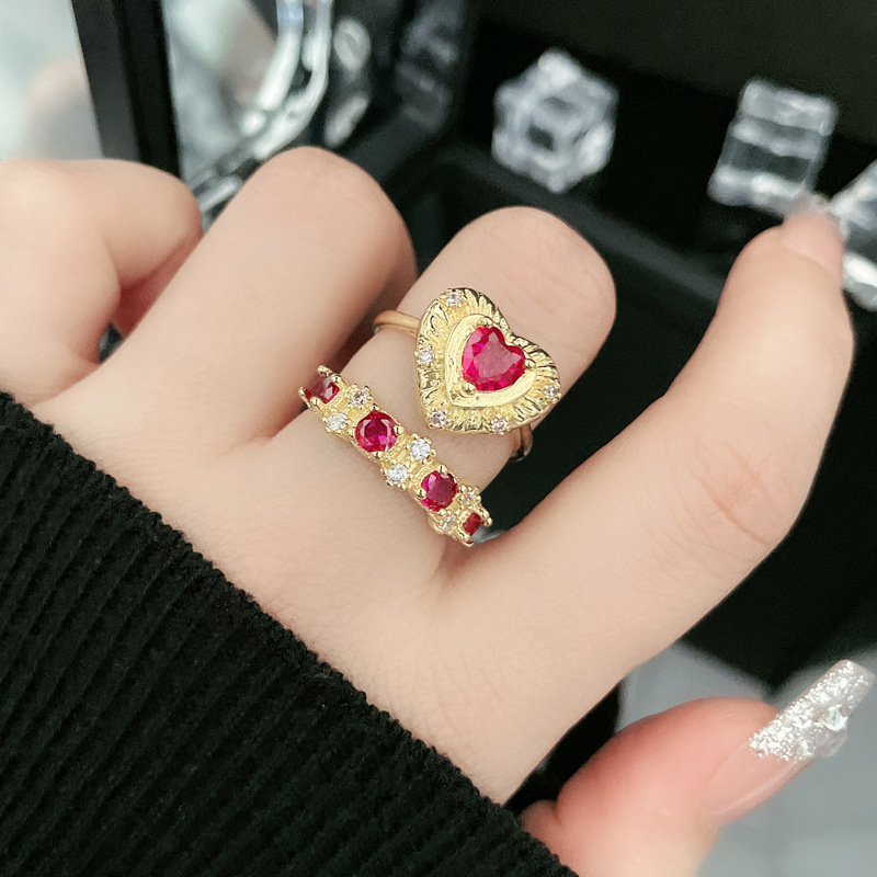 Retro heart-shaped red diamond elegant open ring, ins cold style, fashionable and high-end texture, versatile and personalized index finger ring full figure