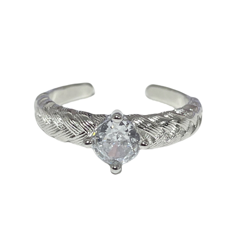 A mid-style wheat ear single diamond brushed open ring for women, with a delicate, light luxury and high-end feel. It's a versatile, fashionable and cold style ring Item Picture