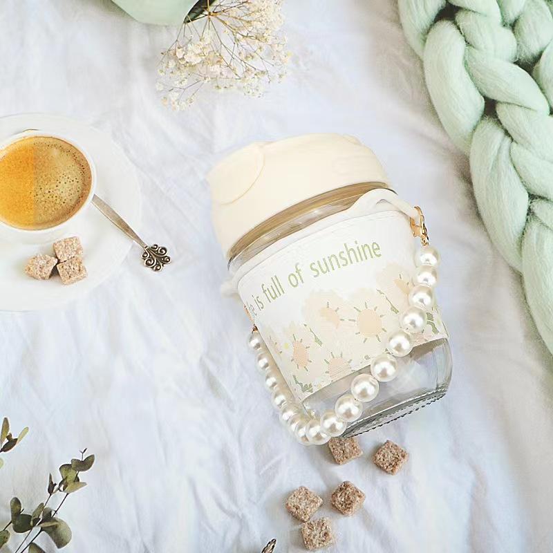 High appearance level InS-style pearl chain sunflower double drinking straw cup, pearl cup souvenir straw cup, one-piece consignment Application Scenario