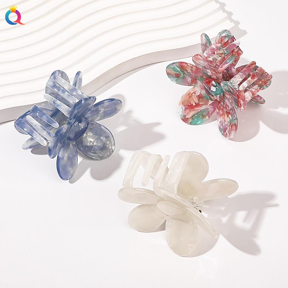 Wholesale of Qiyue Korean acetate flower hair clips with a high-end and elegant style, large back head updo hair clips and hair accessories Specification drawing