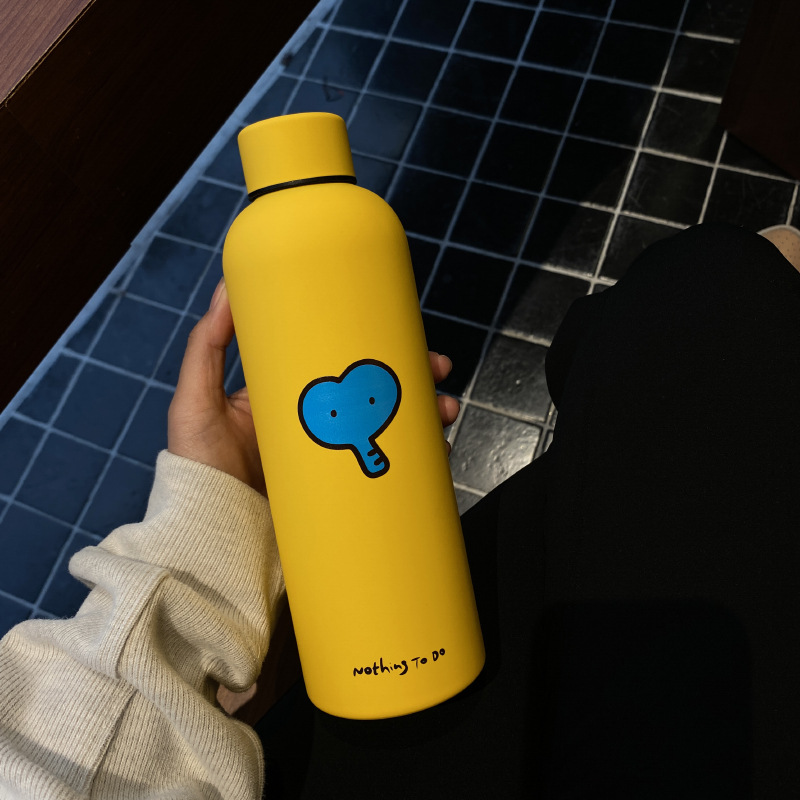 A small yellow heart-shaped elephant insulated cup, a large-capacity, high-quality stainless steel water cup, a cute travel cup, 500ml Specification drawing