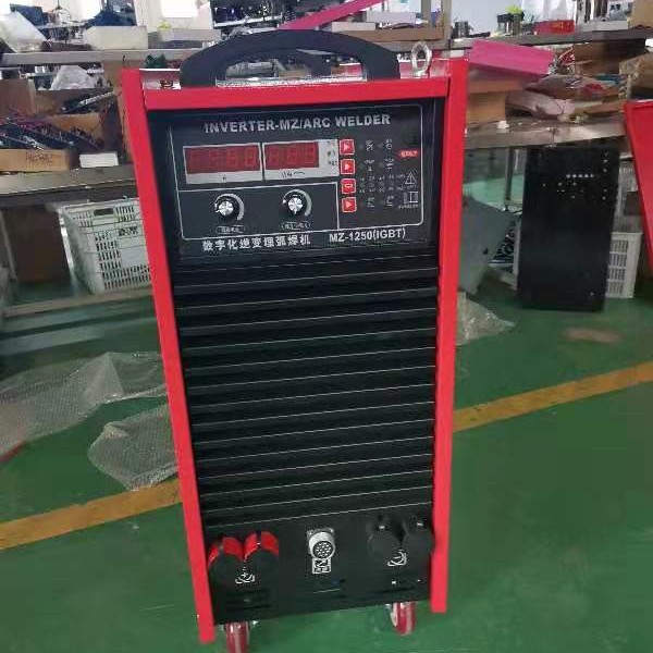 【 Manufacturer's Production 】 Submerged arc welding machine automatic trolley MZ-1250, submerged arc welding machine for pipe welding in stock full figure