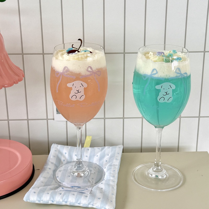 Customized tall glass, red wine glass, Korean Instagram popular glass cup, tall glass drink cup, high appearance level cocktail cup Application Scenario