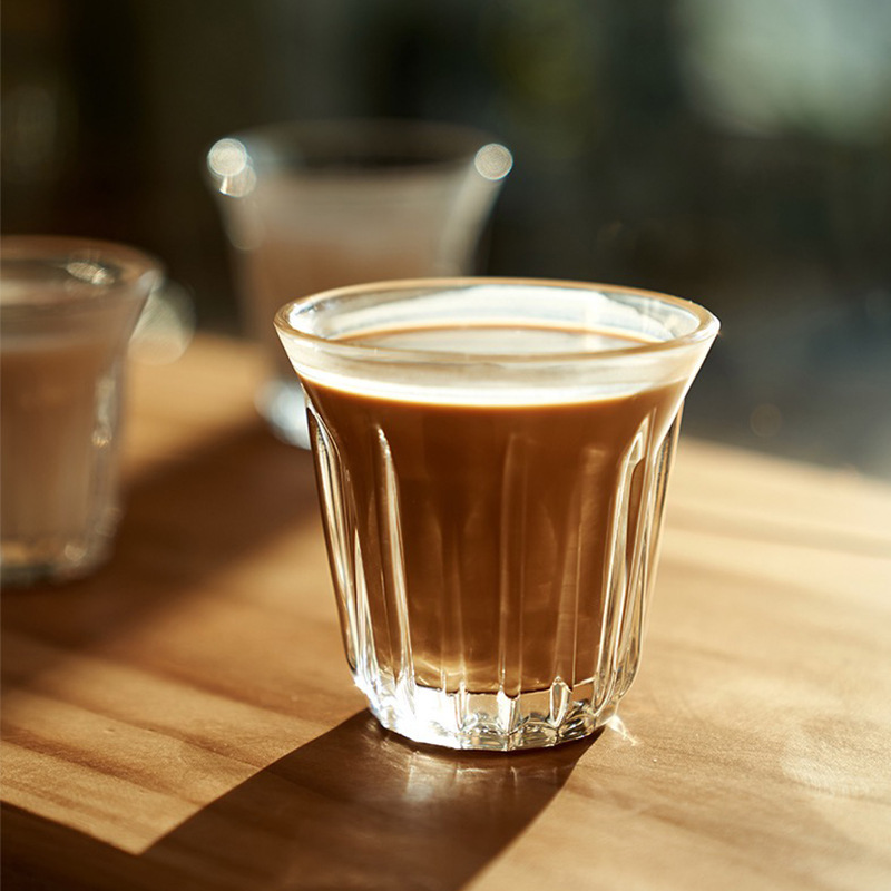 Vertical patterned glass cup, latte art iced latte, simple and retro, dirty coffee cup, espresso cup, Australian white cup Application Scenario