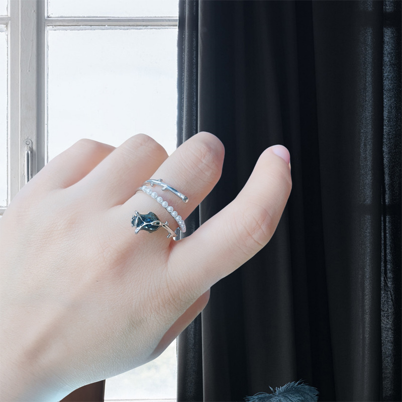 Dark glazed rose pearl open ring from Europe and America, a punk sweet and cool hot girl hit ring, with a cold and fashionable style Specification drawing