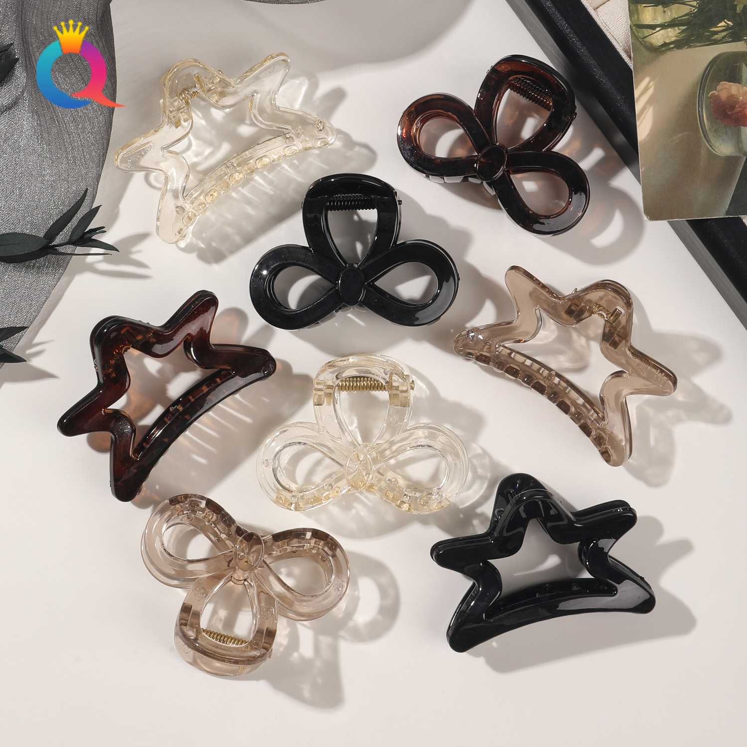 Qiyue Cross-border Instagram medium-sized hair clip, half-tied hair clip at the back of the female head, star bow tie, updo, shark hair clip full figure