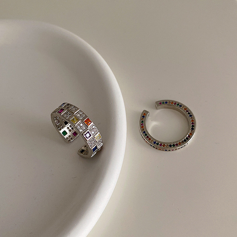 High-end colored zircon checkerboard pattern light luxury open ring for women, simple and versatile, elegant and fashionable food ring full figure