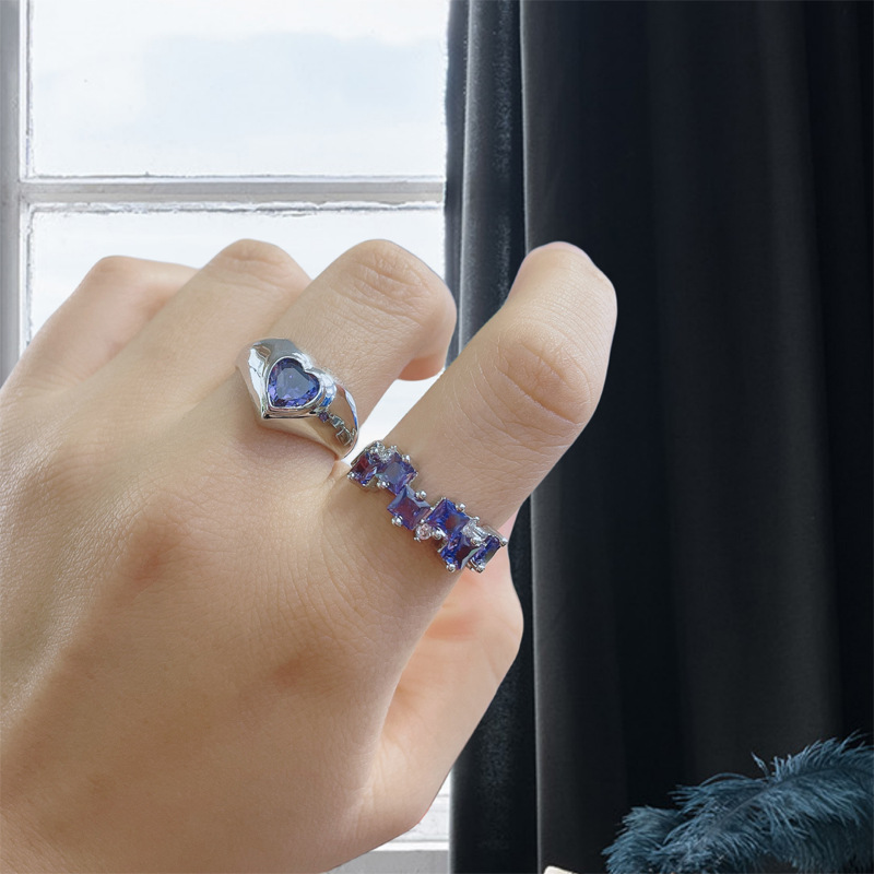French sweet and cool style purple diamond zircon open ring for women's fashion, individuality, versatility and niche ins index finger ring trend Specification drawing