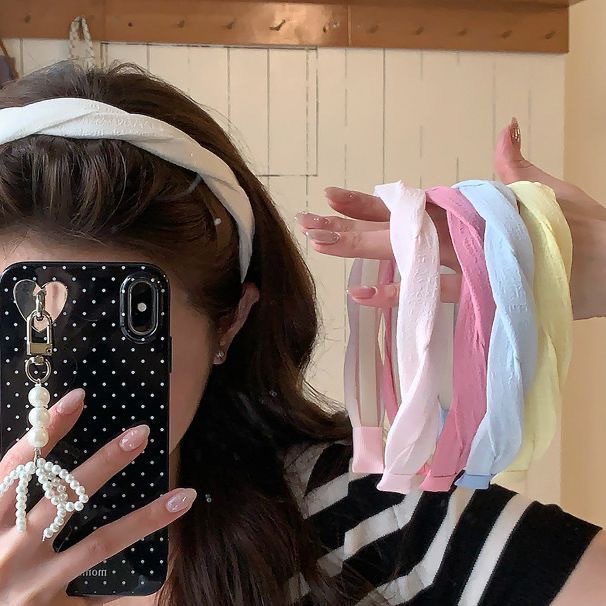 Sweet and elegant twisted cross-press hair band, women's facial cleansing headband 2025, high top hairpin, versatile for going out full figure