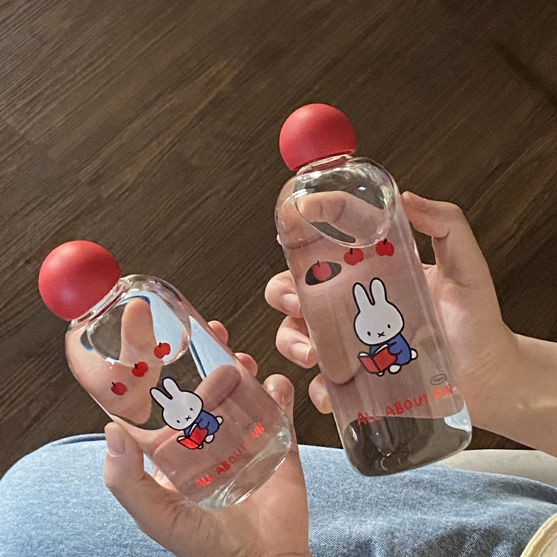 Cute little rabbit glass cup, high borosilicate high-temperature resistant, niche red nose sealed water cup, car portable cup gift Item Picture