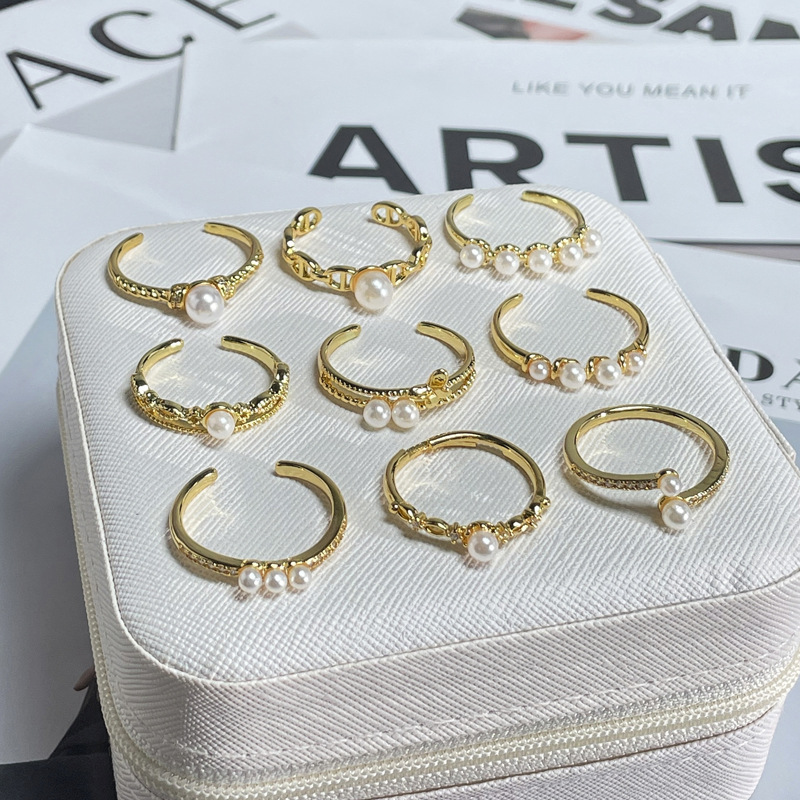 French retro pearl inlaid simple open ring, a fashionable, sweet and cool style for women in Hong Kong, with a unique temperament and a sense of high-end appeal details Picture