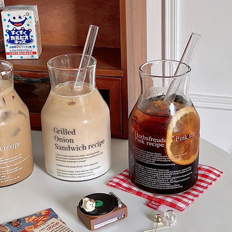 Instagram blogger's large-capacity high-temperature resistant glass cup, simple letter milk tea cup, milk cup, coffee cup, cold brew glass bottle details Picture