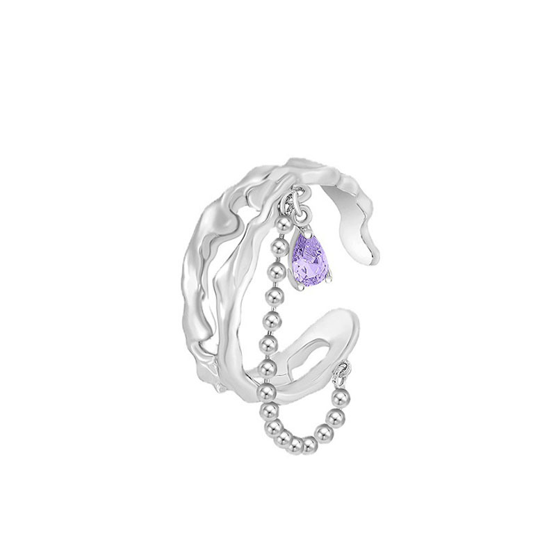 The niche design of the best friend series features a unique heart-shaped ring with a cold and elegant feminine style, exuding a sense of luxury and sophistication. It is a fashionable open index finger ring Item Picture