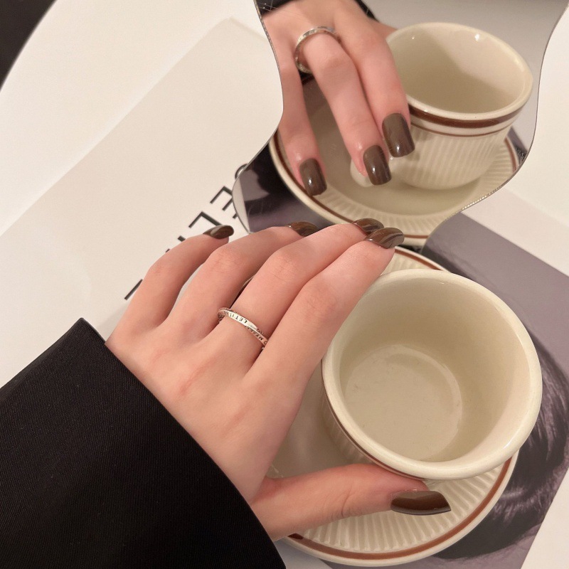 Twisted letter ring, silver ring, retro and high-end Mobius index finger ring, elegant and feminine, unique and trendy details Picture