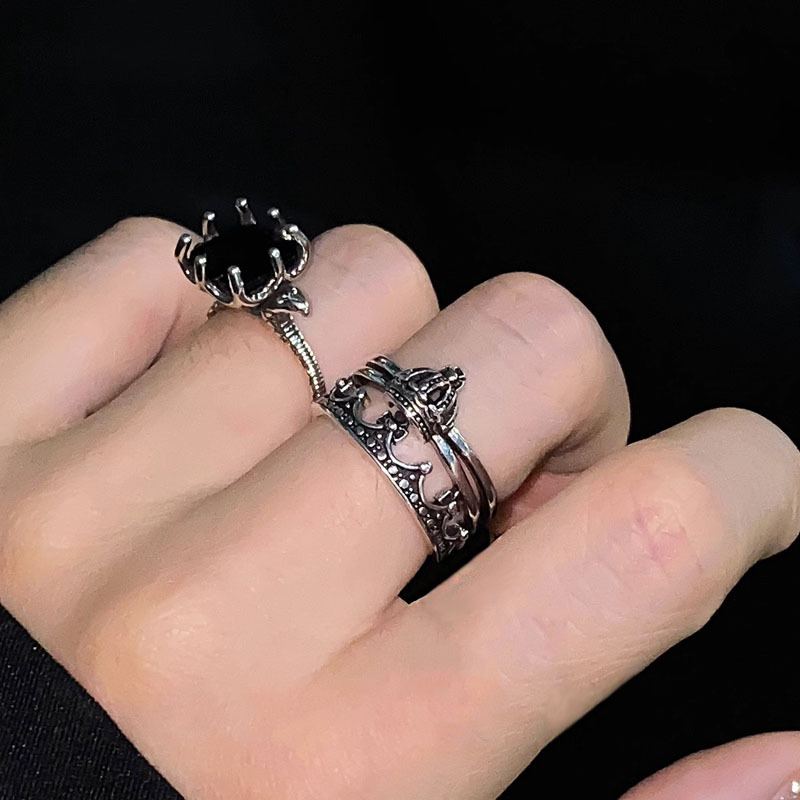 Dark retro aged zircon ring, female hip-hop Instagram style, fashionable and individual, niche design sense, open-mouth eating ring Specification drawing