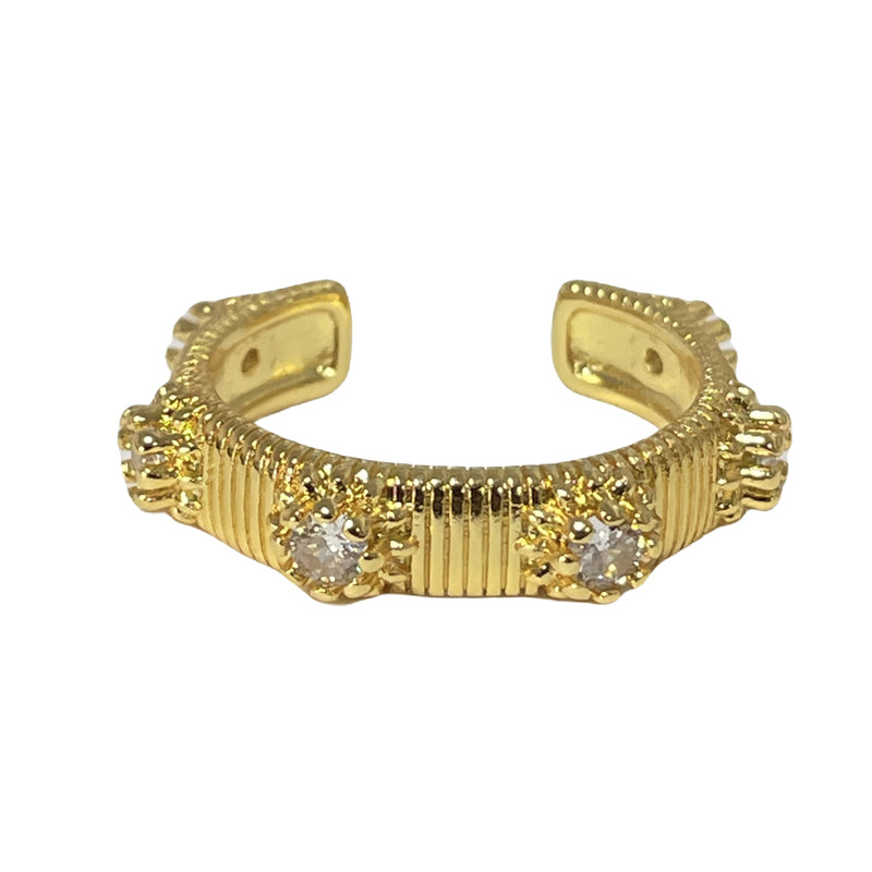 Unique ancient metal brushed and diamond-encrusted light luxury niche ring for women, new floral sweet and cool index finger ring trend Item Picture