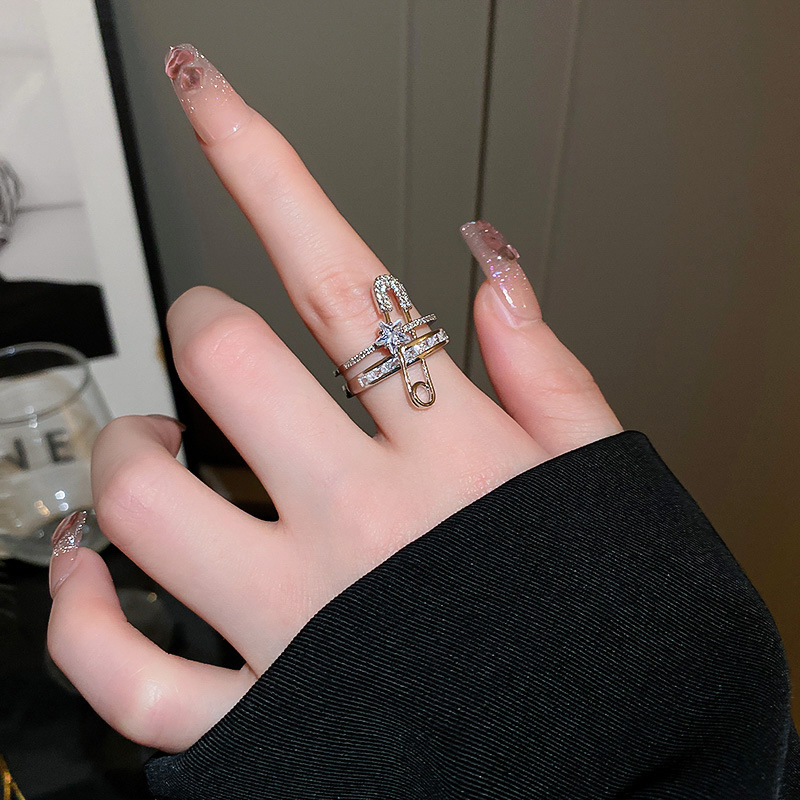 A high-end, light luxury paper clip double-layer opening ring for women on Instagram, with a cold and trendy style, fashionable and individual food ring Specification drawing